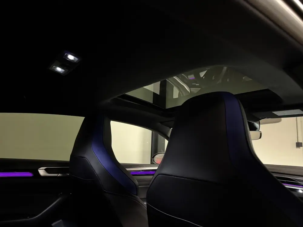 Volkswagen Arteon 2.0 TSI R PANO KEYLESS HUD VOL' uit 2023, foto 19