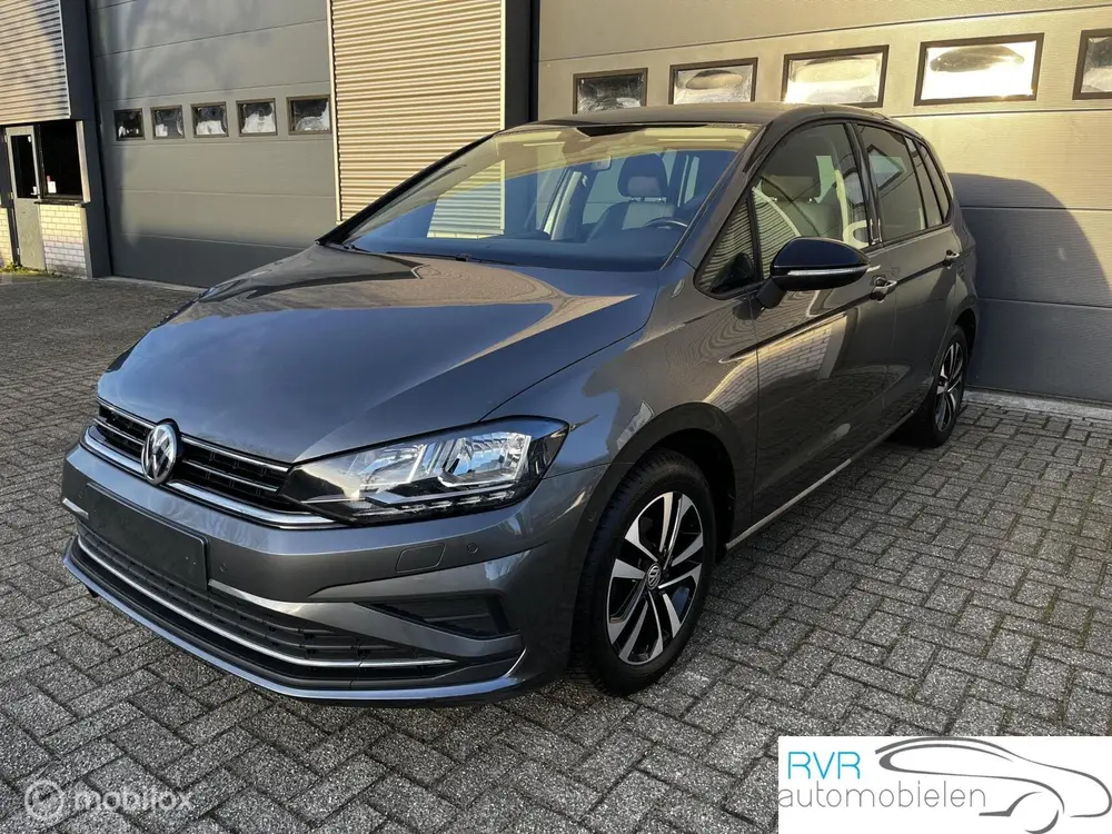 Volkswagen Golf Sportsvan 1.0 TSI AUTOMAAT/CRUISE/CAMERA/PDC uit 2019