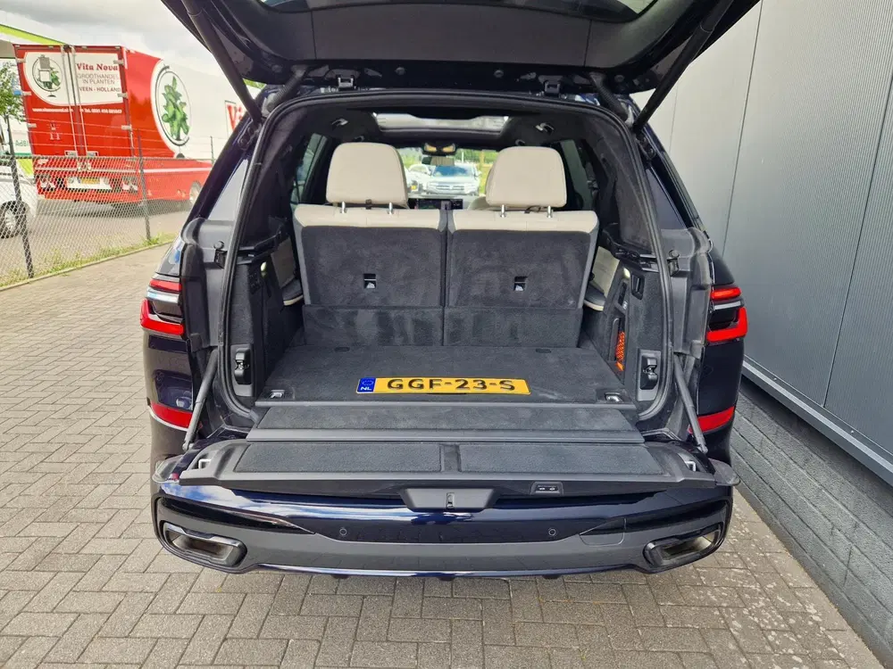 BMW X7 XDrive40d M Sport uit 2022, foto 6