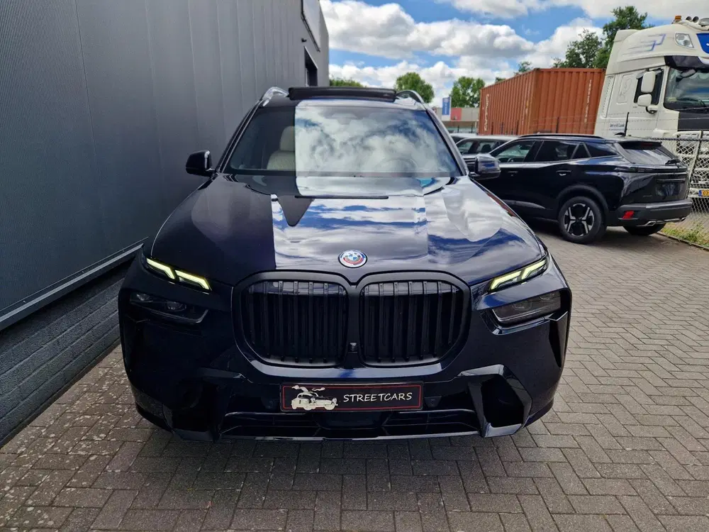 BMW X7 XDrive40d M Sport uit 2022, foto 9