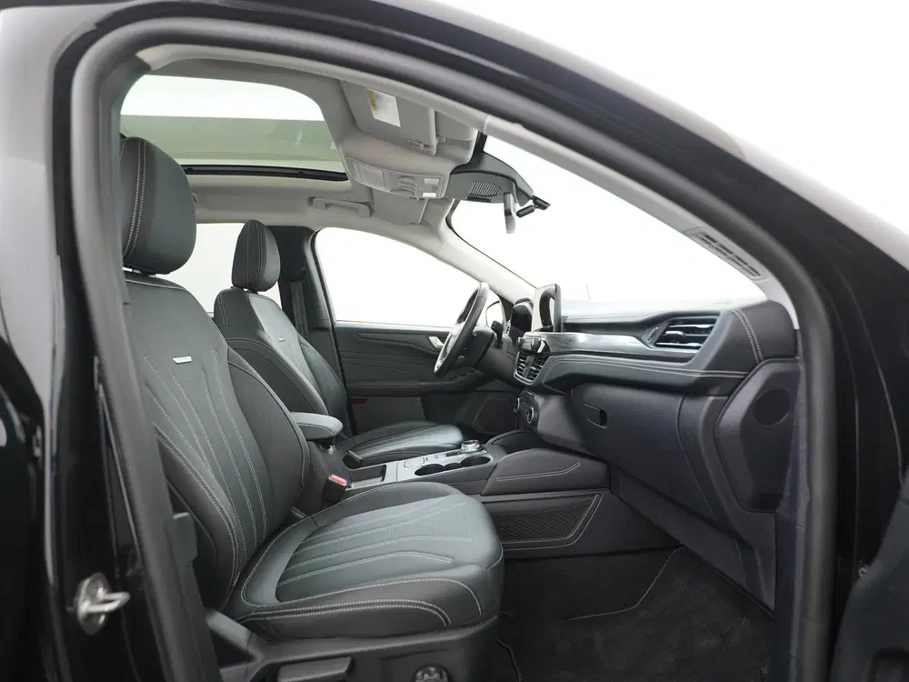 Ford Kuga 2.5 PHEV Vignale uit 2023, foto 3