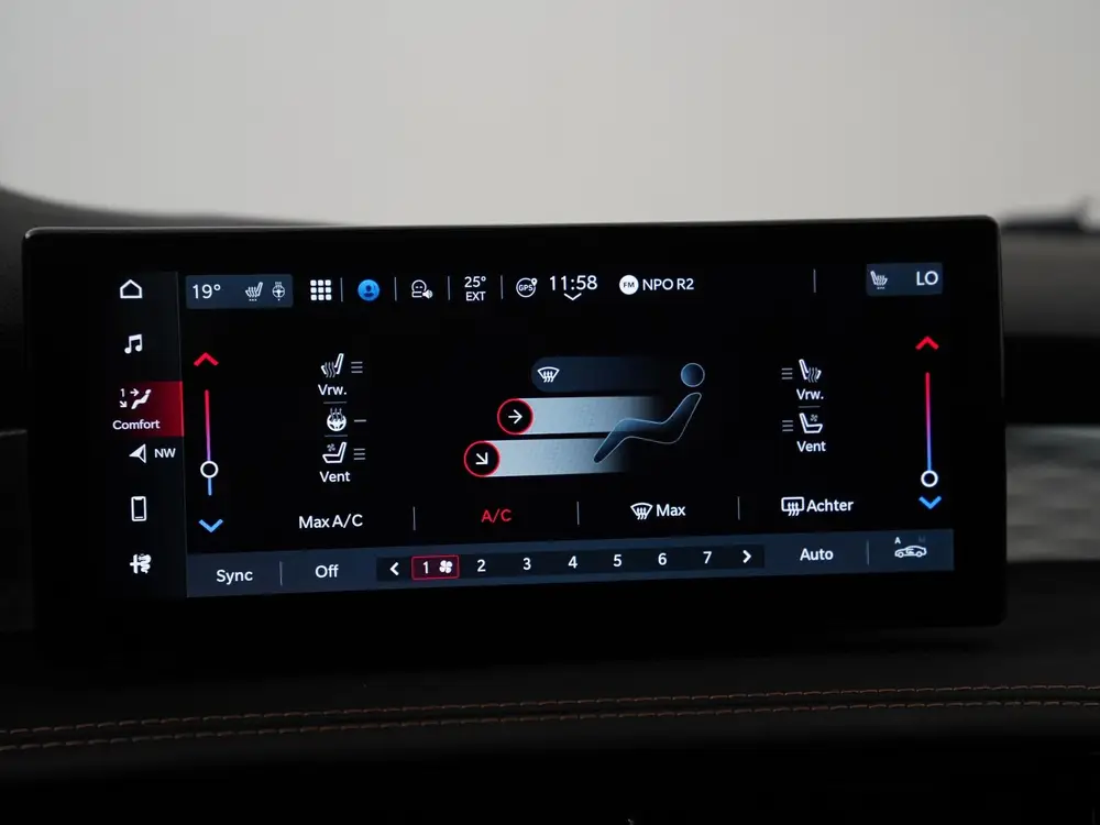 Alfa Romeo Tonale 1.3T PHEV 280pk Veloce uit 2025, foto 18