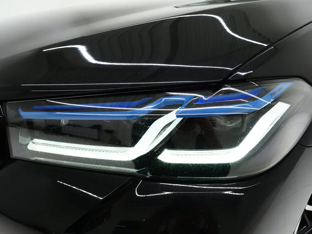 BMW 5-serie 5 Serie Touring 530e M Sport Shadow Line uit 2023, foto 7