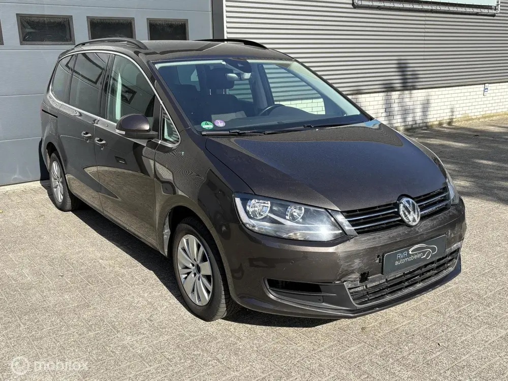 Volkswagen Sharan 1.4 TSI AUTOMAAT / 7 PERSOONS / NAVI uit 2019, foto 3