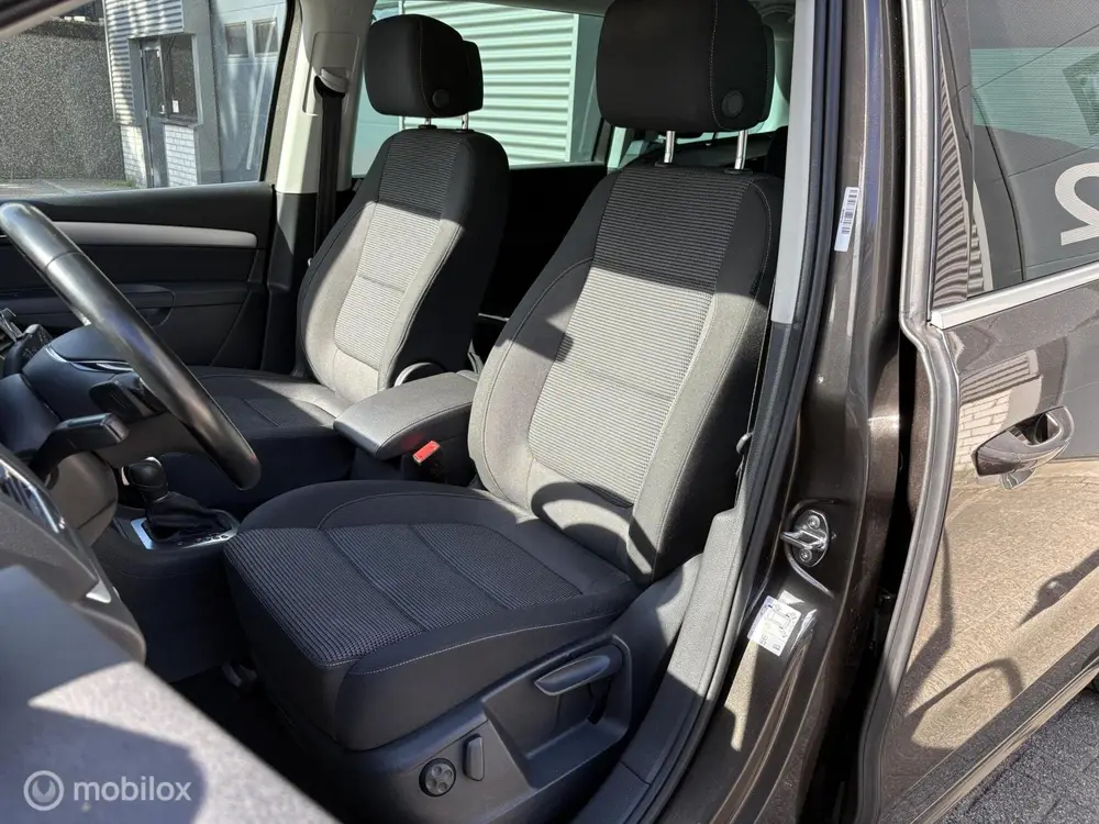 Volkswagen Sharan 1.4 TSI AUTOMAAT / 7 PERSOONS / NAVI uit 2019, foto 8