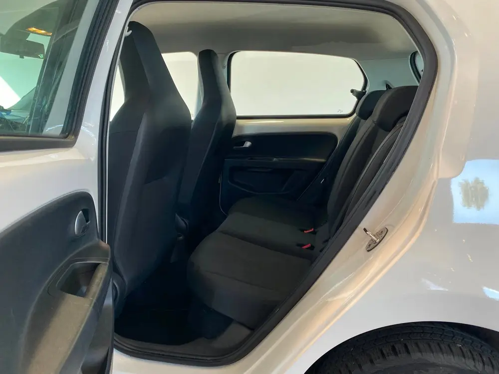 Volkswagen Up! 1.0 BMT move up! NL-auto uit 2020, foto 9