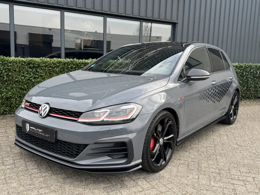 Volkswagen Golf 7,5 GTI TCR 2.0 TSI 290pk DSG / Aut. Akrapov uit 2019, foto 11