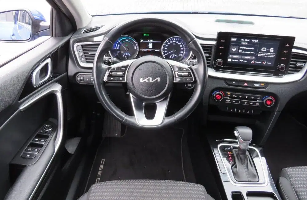 Kia Ceed 1.6 GDI PHEV LED uit 2021, foto 10