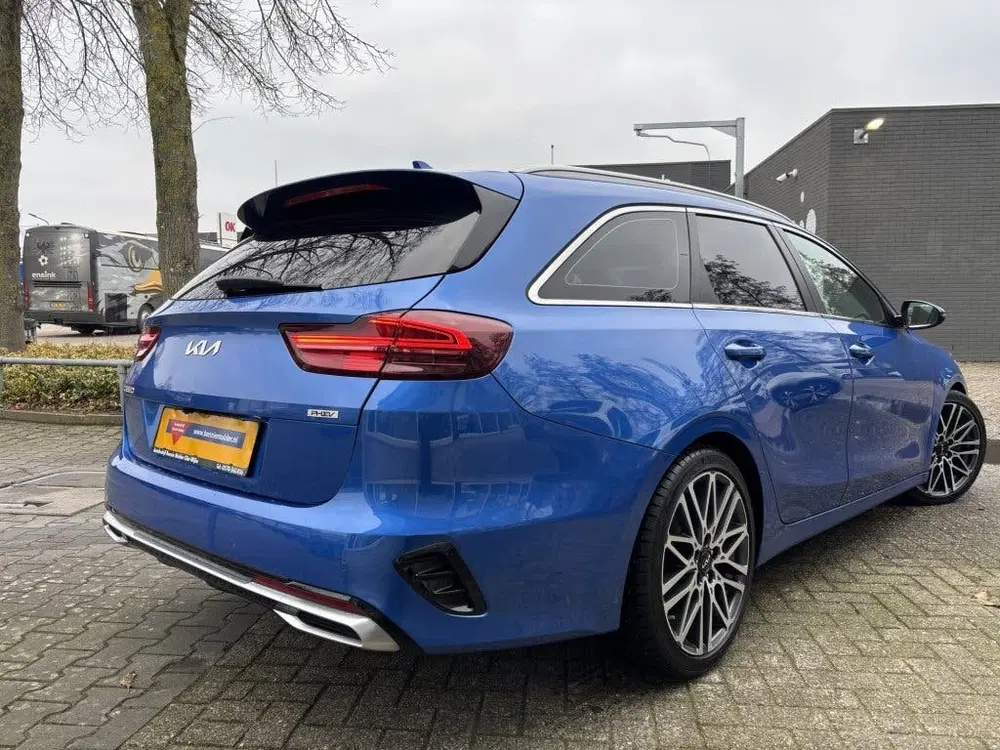 Kia Ceed 1.6 GDI PHEV LED uit 2021, foto 3