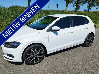 Volkswagen Polo 1.0 TSI Edition 3X OP VOORRAAD * Carplay * A uit 2019