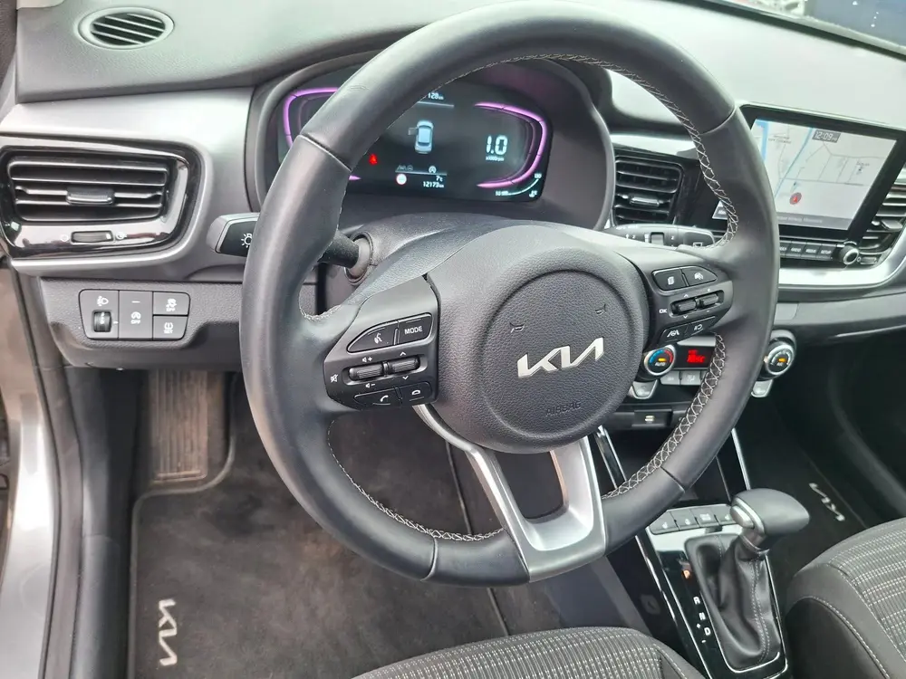 Kia Stonic 1.0 T-GDi MHEV DynamicLine carplay automaa uit 2024, foto 11