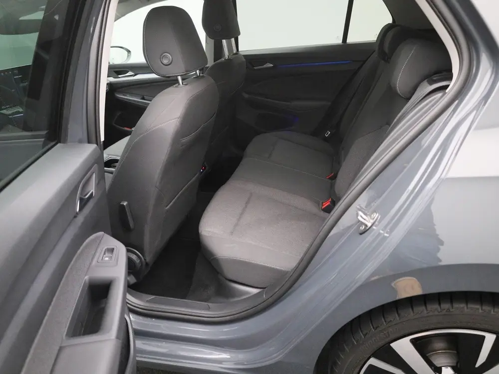 Volkswagen Golf 1.5 eHybrid Life Edition SoH 100% | Navigati uit 2025, foto 12