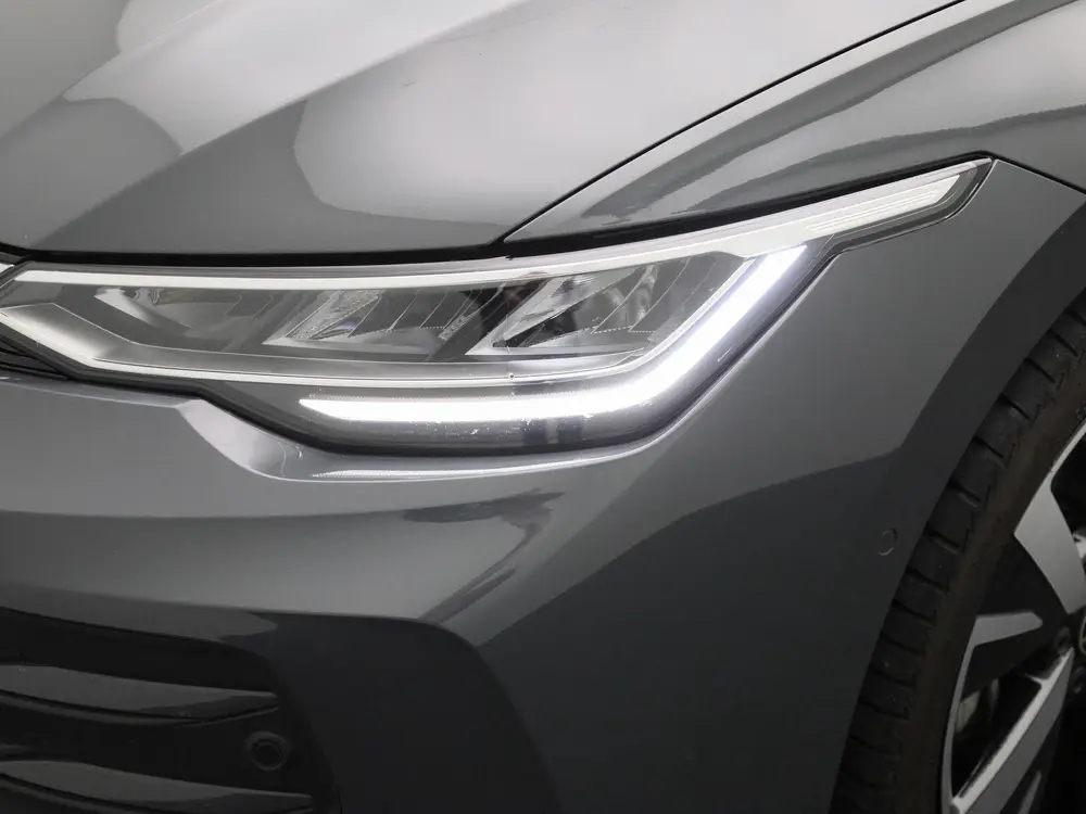 Volkswagen Golf 1.5 eHybrid Life Edition SoH 100% | Navigati uit 2025, foto 15