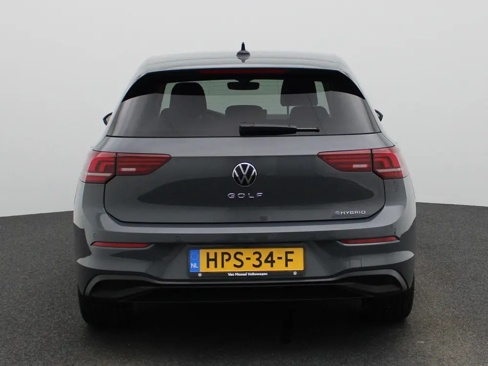 Volkswagen Golf 1.5 eHybrid Life Edition SoH 100% | Navigati uit 2025, foto 5