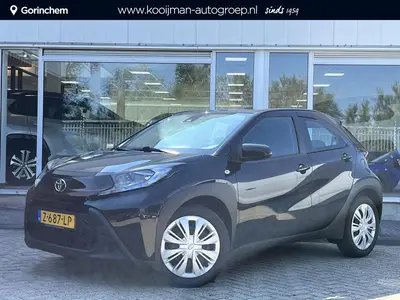 Toyota Aygo X 1.0 VVT-i MT Play SLECHTS 32.705KM uit 2024