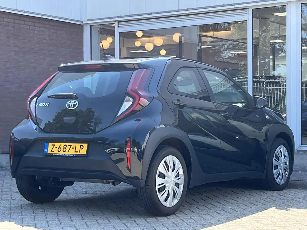 Toyota Aygo X 1.0 VVT-i MT Play SLECHTS 32.705KM uit 2024, foto 8