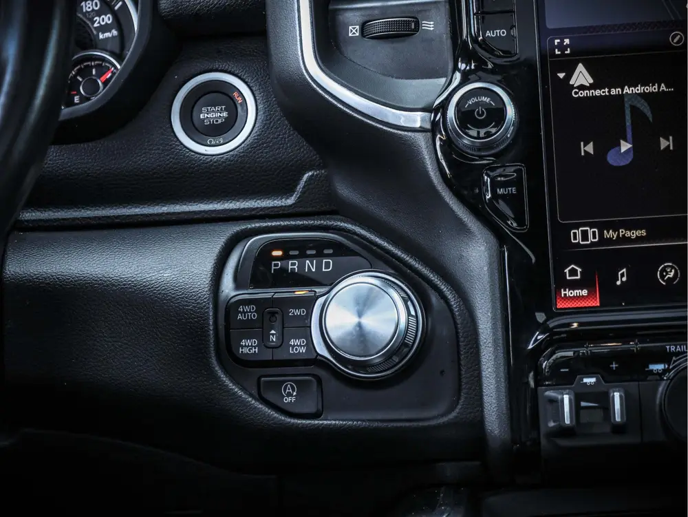 Dodge Ram 1500 | 5.7L HEMI V8 400 uit 2022, foto 13