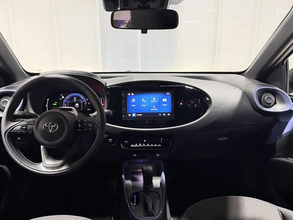 Toyota Aygo X Hybrid 115 pulse Direct leverbaar Automaat uit 2025, foto 5