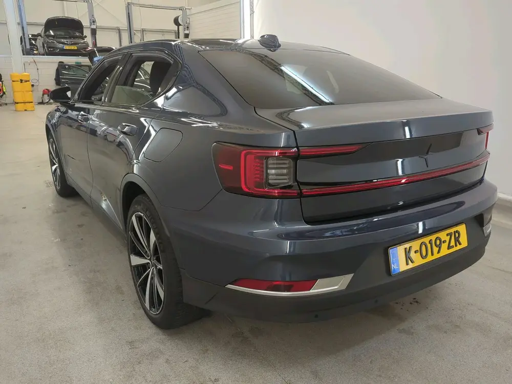 Polestar 2 78kWh 408pk Long Range Dual Motor Launch Edition uit 2021, foto 2