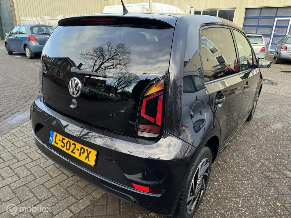 Volkswagen Up! 1.0 BMT up! beats uit 2019, foto 3