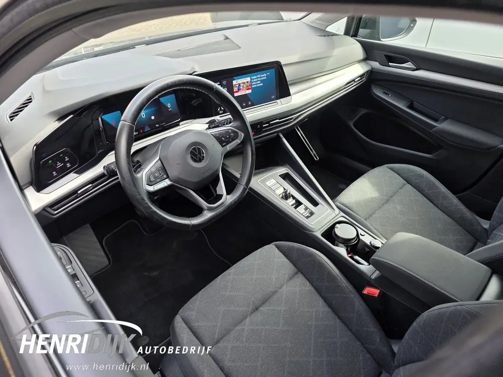 Volkswagen Golf 1.5 eTSI Style Automaat / Camera / Stoel & S uit 2020, foto 9