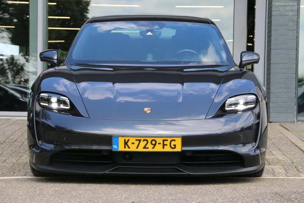 Porsche Taycan 4S Performance 94 kWh €146.000- np SOH 93 uit 2020, foto 3