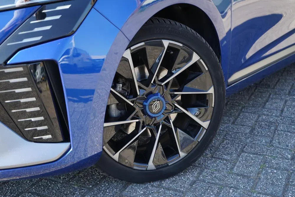 Renault Clio 1.6 E-Tech Full Hybrid 145 esprit Alpine T uit 2024, foto 5