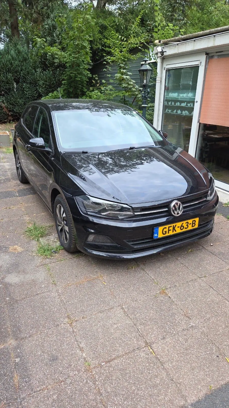 Volkswagen Polo 1.0 TSI 95pk 7-DSG 2020 Zwart uit 2020, foto 2