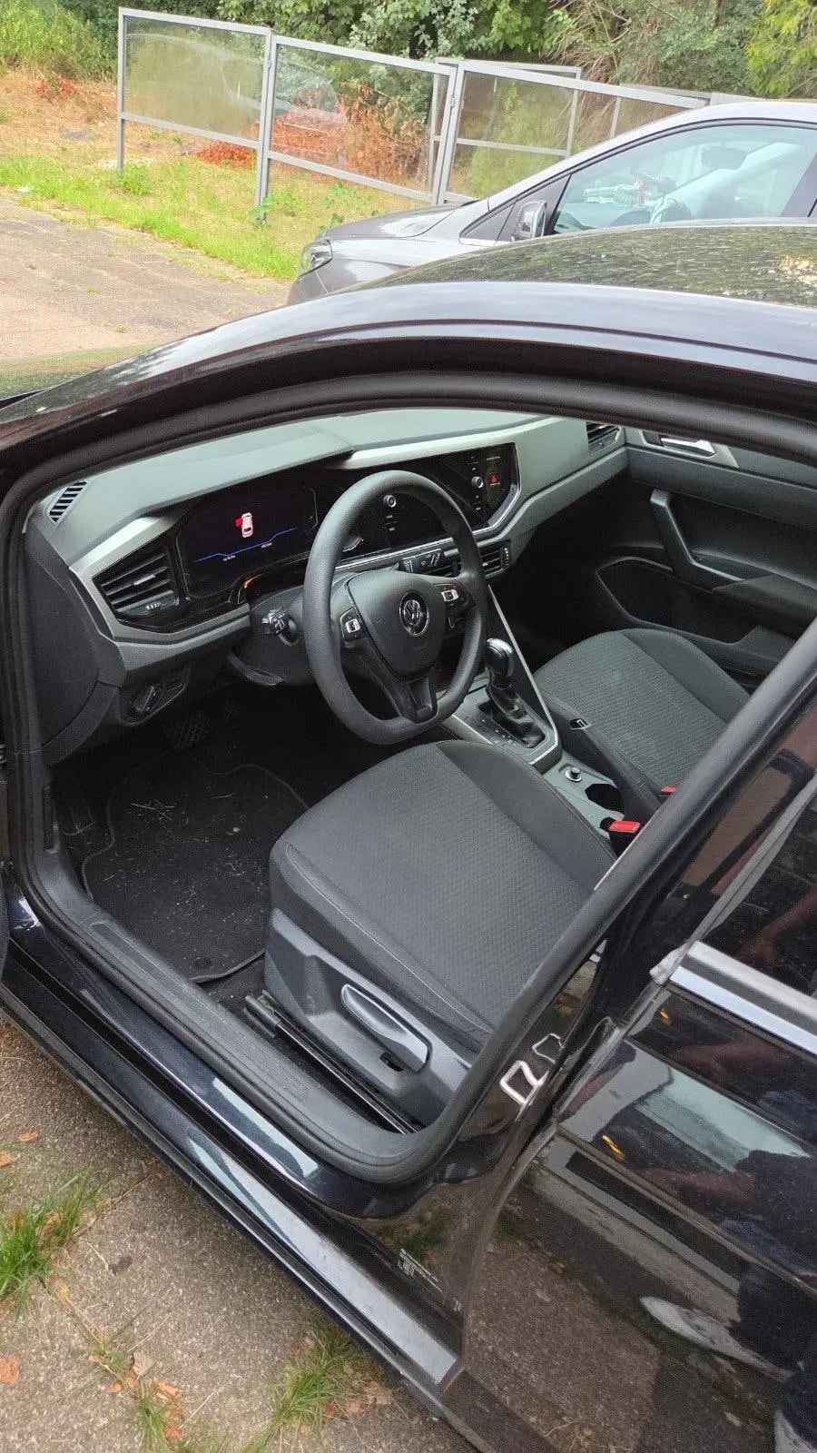 Volkswagen Polo 1.0 TSI 95pk 7-DSG 2020 Zwart uit 2020, foto 20
