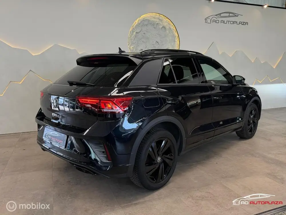 Volkswagen T-Roc 1.5 TSI 3x R-Line Panorama/Black Style/Came uit 2022, foto 2
