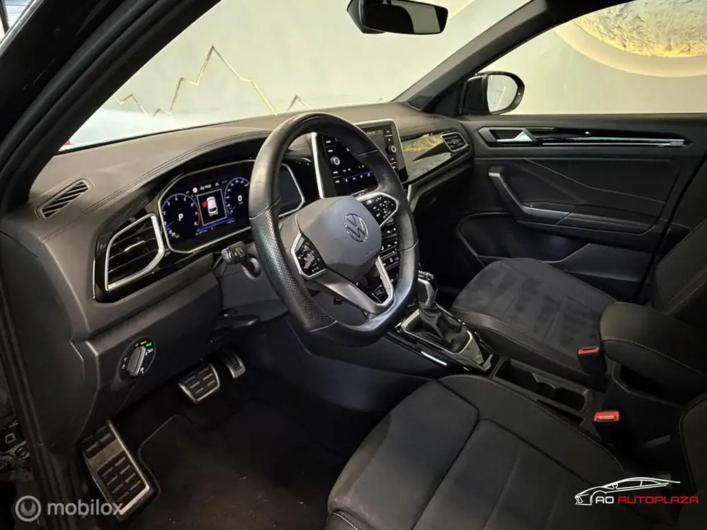 Volkswagen T-Roc 1.5 TSI 3x R-Line Panorama/Black Style/Came uit 2022, foto 3