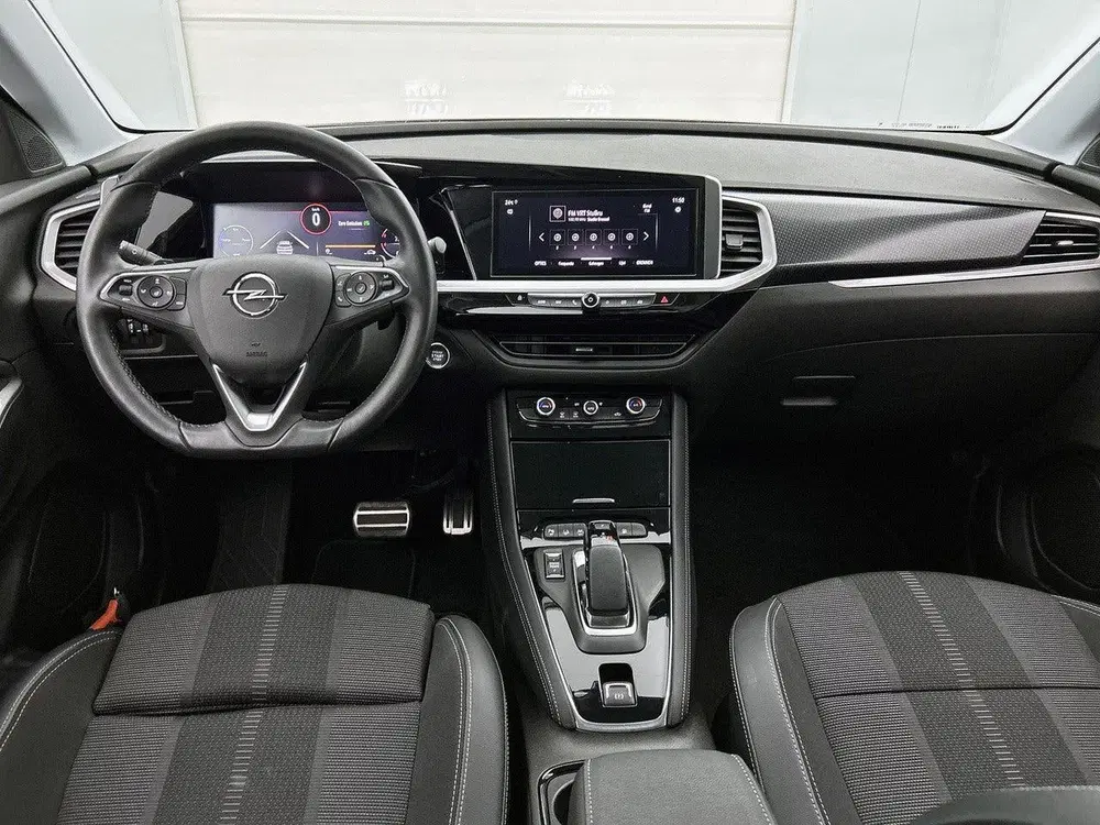 Opel Grandland 1.6 Turbo Plug-In Hybrid GS Line 225pk uit 2023, foto 11