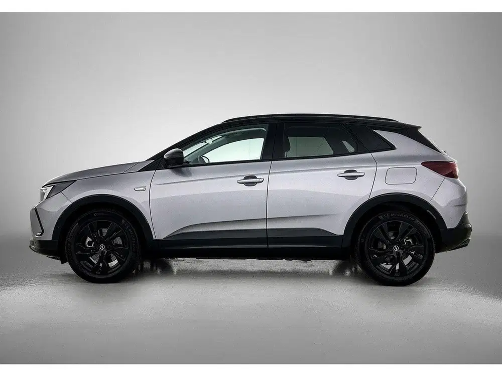 Opel Grandland 1.6 Turbo Plug-In Hybrid GS Line 225pk uit 2023, foto 2