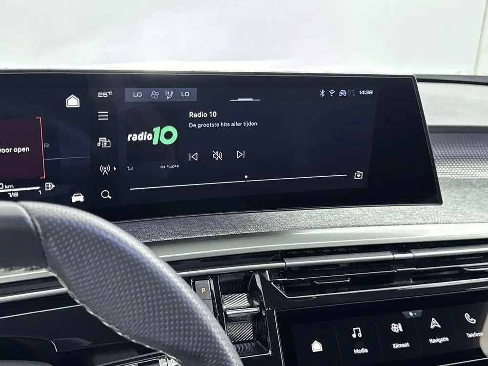 Peugeot 5008 SUV 136pk Hybrid Automaat GT uit 2025, foto 20