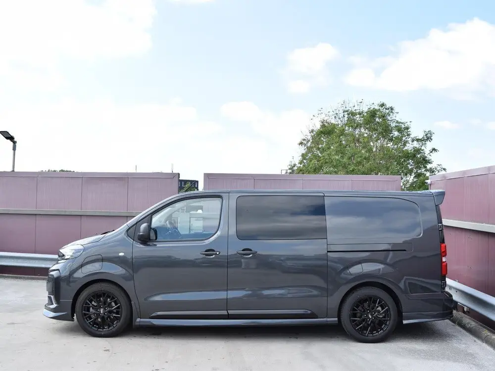 Opel Vivaro Dubbele Cabine 75kWh uit 2026, foto 2