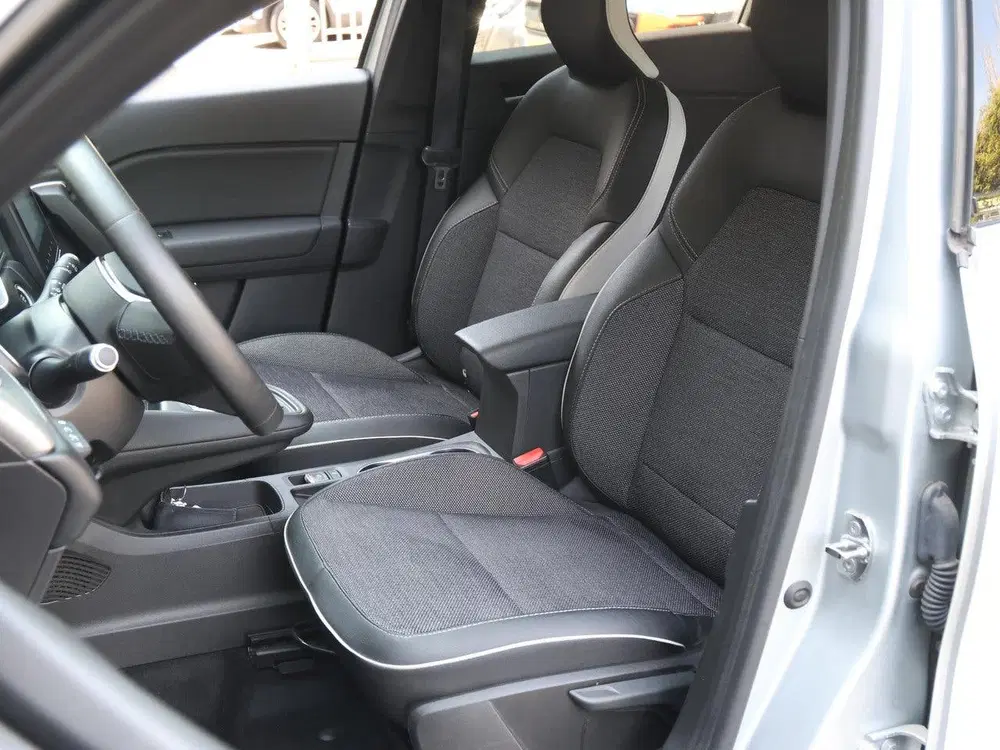 Renault Captur 1.6 E-Tech Plug-in Hybrid 160 Intens uit 2021, foto 13