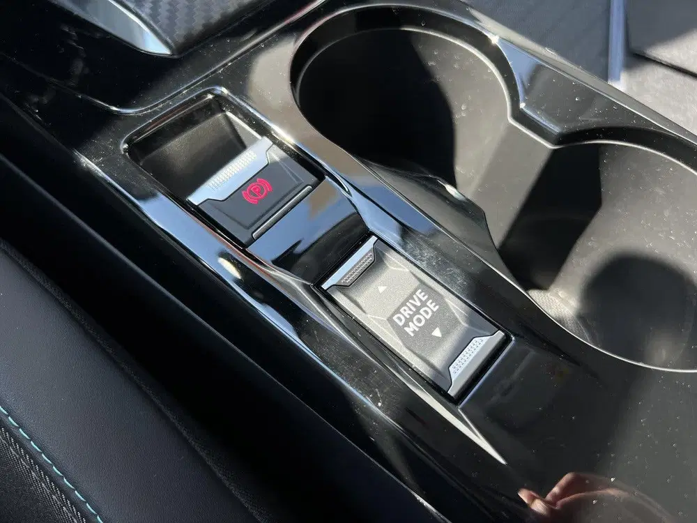 Peugeot 208 EV Allure Pack 50 kWh 136pk Automaat uit 2022, foto 18
