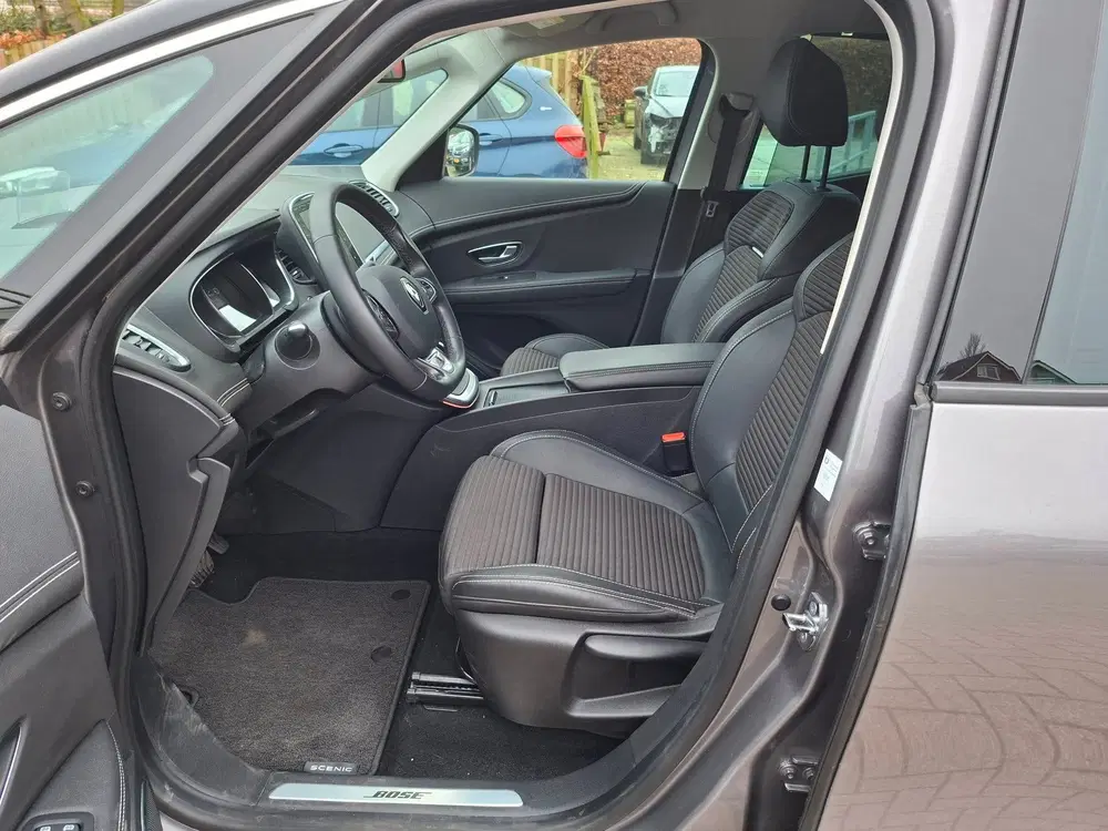 Renault Scenic 1.3 160pk TCe Bose automaat adaptive cruis uit 2020, foto 9
