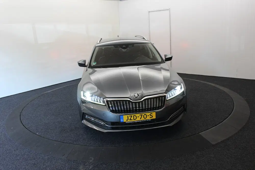 Skoda Superb 1.4 TSI iV Style Vol leder 360ºCam El aKle uit 2022, foto 18