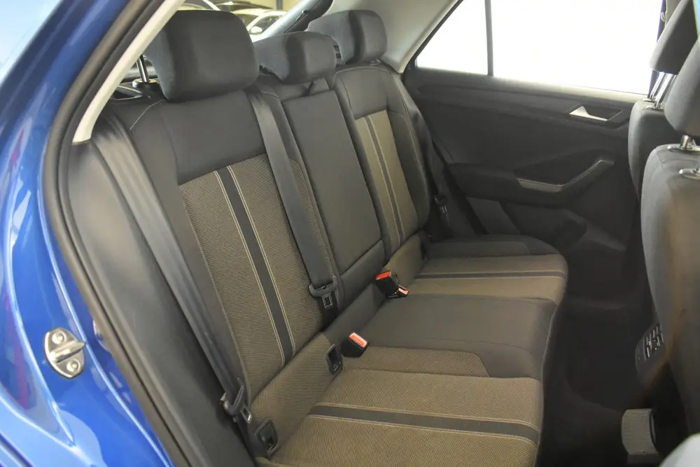 Volkswagen T-Roc 1.0 TSI Style Buss EL aKlep Trekh Navi app uit 2019, foto 10