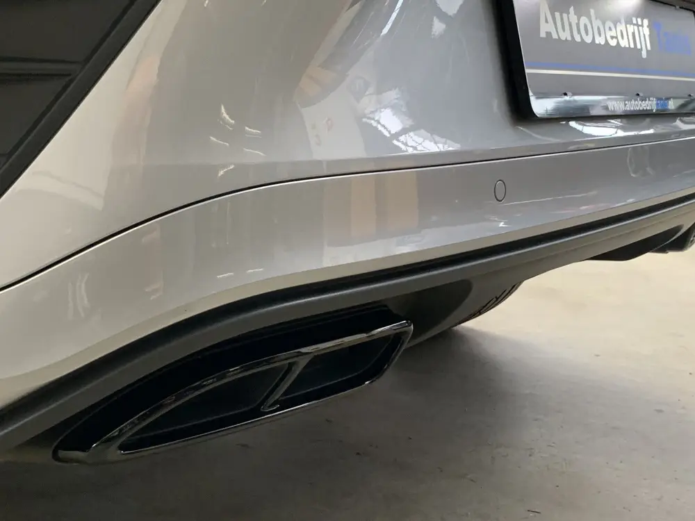Volkswagen T-Roc 1.5 TSI 150PK R-Line Black Line IQ LIGHT-CA uit 2024, foto 20
