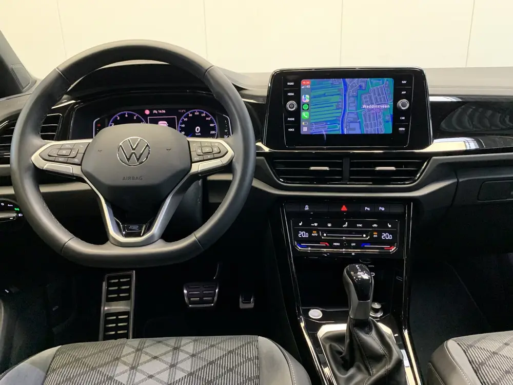 Volkswagen T-Roc 1.5 TSI 150PK R-Line Black Line IQ LIGHT-CA uit 2024, foto 5