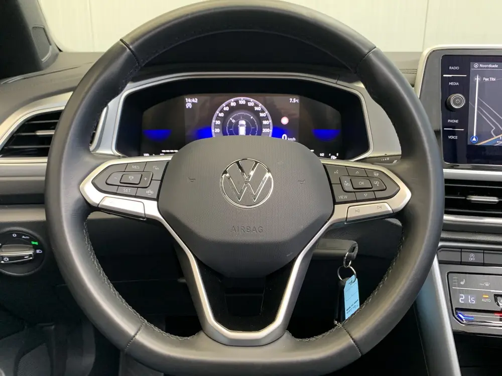 Volkswagen T-Roc Cabrio 1.0 TSI Style DIGITAL COCKPIT-NAVI-E uit 2024, foto 20