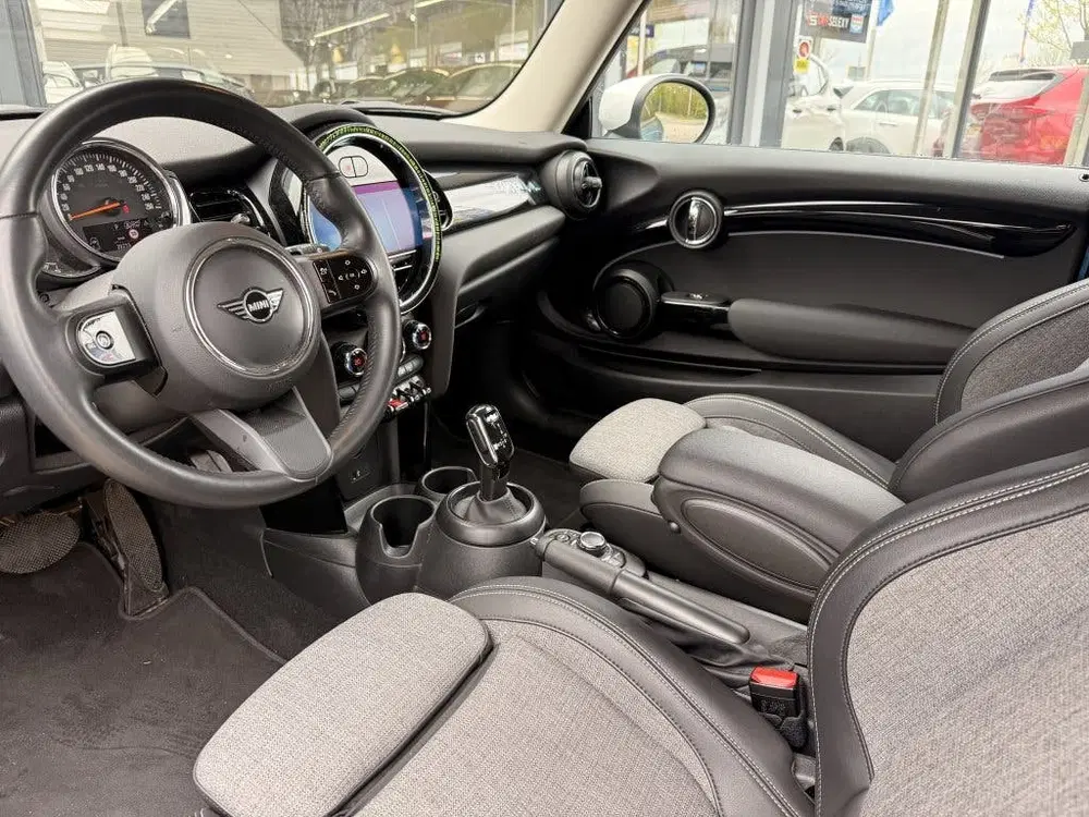Mini Cooper 1.5 Cooper Camden uit 2023, foto 5