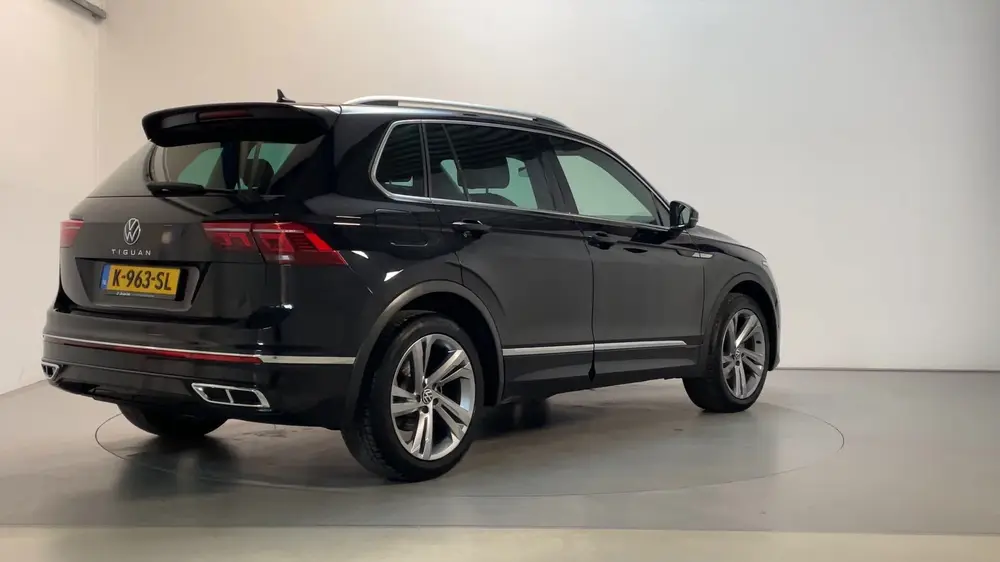 Volkswagen Tiguan 1.5 TSI DSG R-Line Business+ Camera Sfeerv uit 2021, foto 3