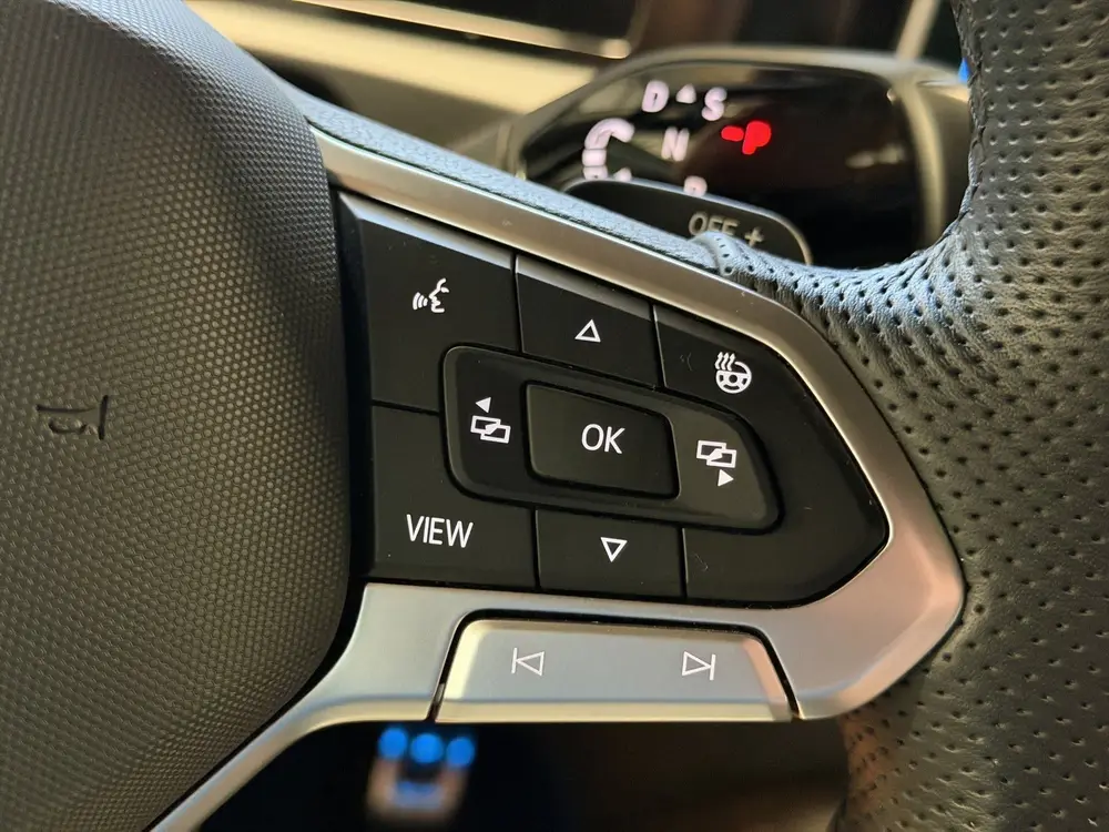 Volkswagen Tiguan 1.5 eHybrid R-Line Edition|Black Style|Mat uit 2024, foto 16