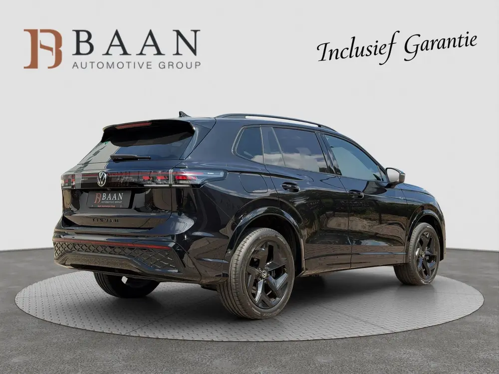 Volkswagen Tiguan 1.5 eHybrid R-Line Edition|Black Style|Mat uit 2024, foto 2