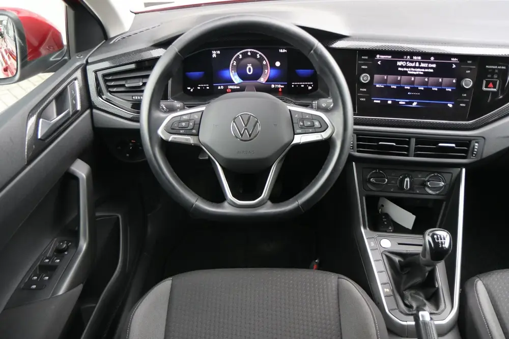Volkswagen Taigo 1.0 TSI 95pk Life | Trekhaak | Navigatie | uit 2023, foto 19