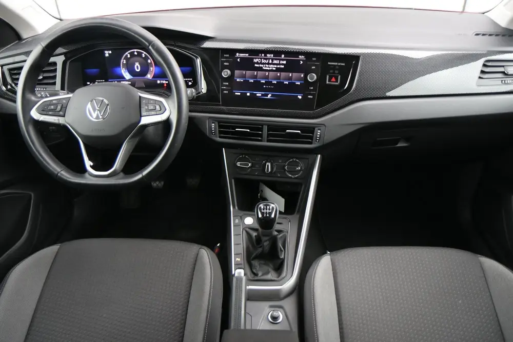 Volkswagen Taigo 1.0 TSI 95pk Life | Trekhaak | Navigatie | uit 2023, foto 5