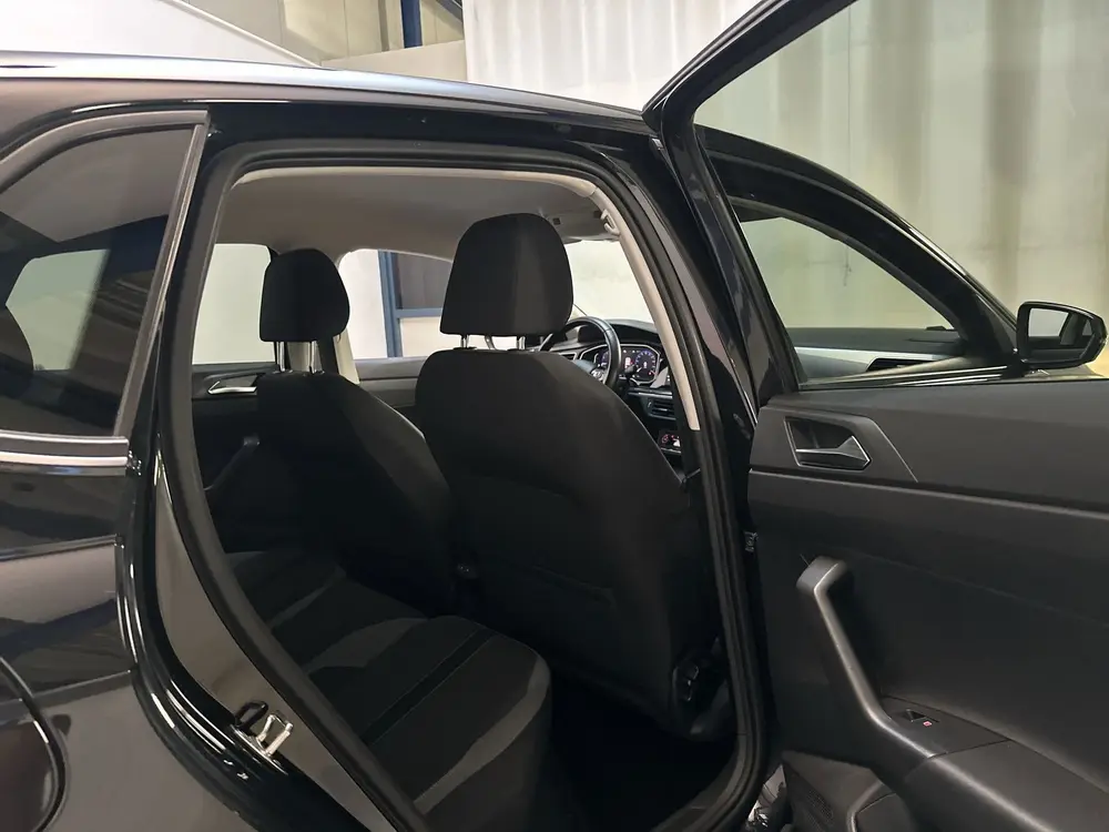 Volkswagen Polo 1.0 TSI Highline Business R R-Line Virtual C uit 2020, foto 9